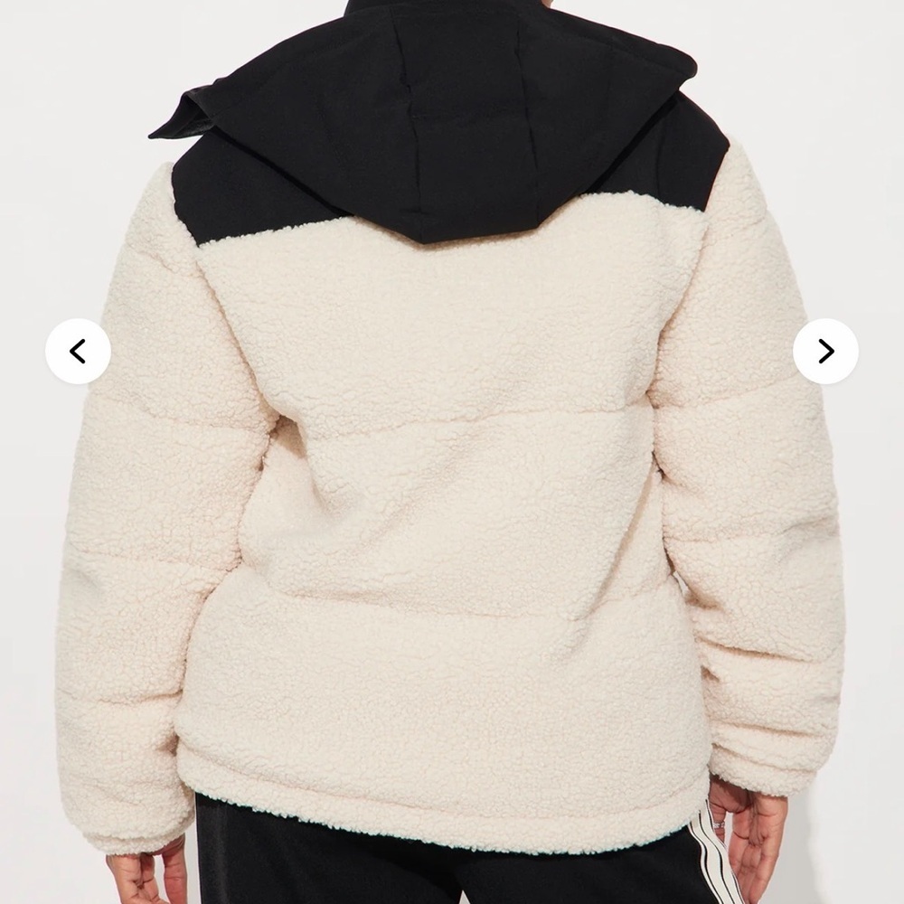 NWOT Fashion Nova Black and Cream Puffer Jacket - Picture 3 of 4
